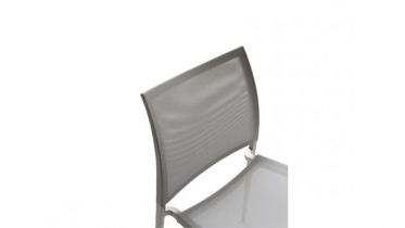 strakke stoel met netbekleding - art 20.4572
