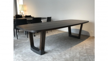 art 07.BE001 | ovale tafel hout2