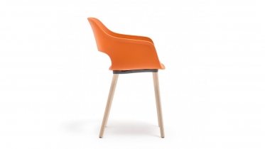 chaise avec accoudoirs - pieds en bois - art 76.27552
