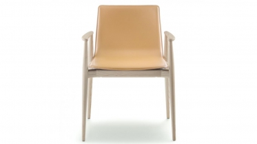 stoel met armleuningen leder scandinavische stijl | art 76.3972
