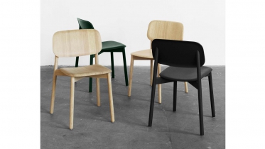houten stoel met zachte randen - Soft Edge2