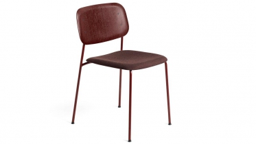 stoel met houten rug en bekleedde zit | art 60.10UPH2